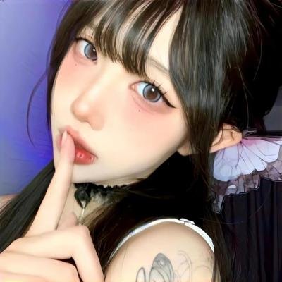 踏浪女人